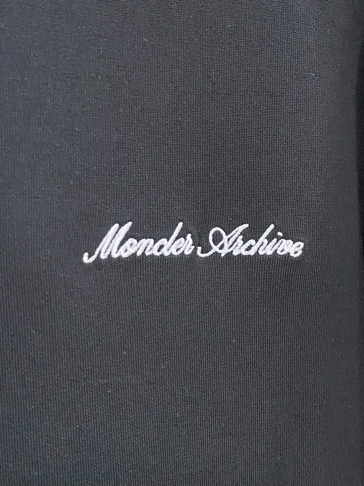 27 Moncler 2026 New Arrival ✨， ， ， 。 ， ， Classic ， 。 ， ， Versatile。 ：White、Black Sizes：S‑XL
